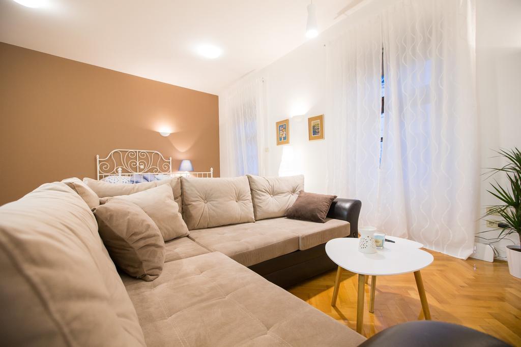 Apartman Kaptol Zagreb Bagian luar foto
